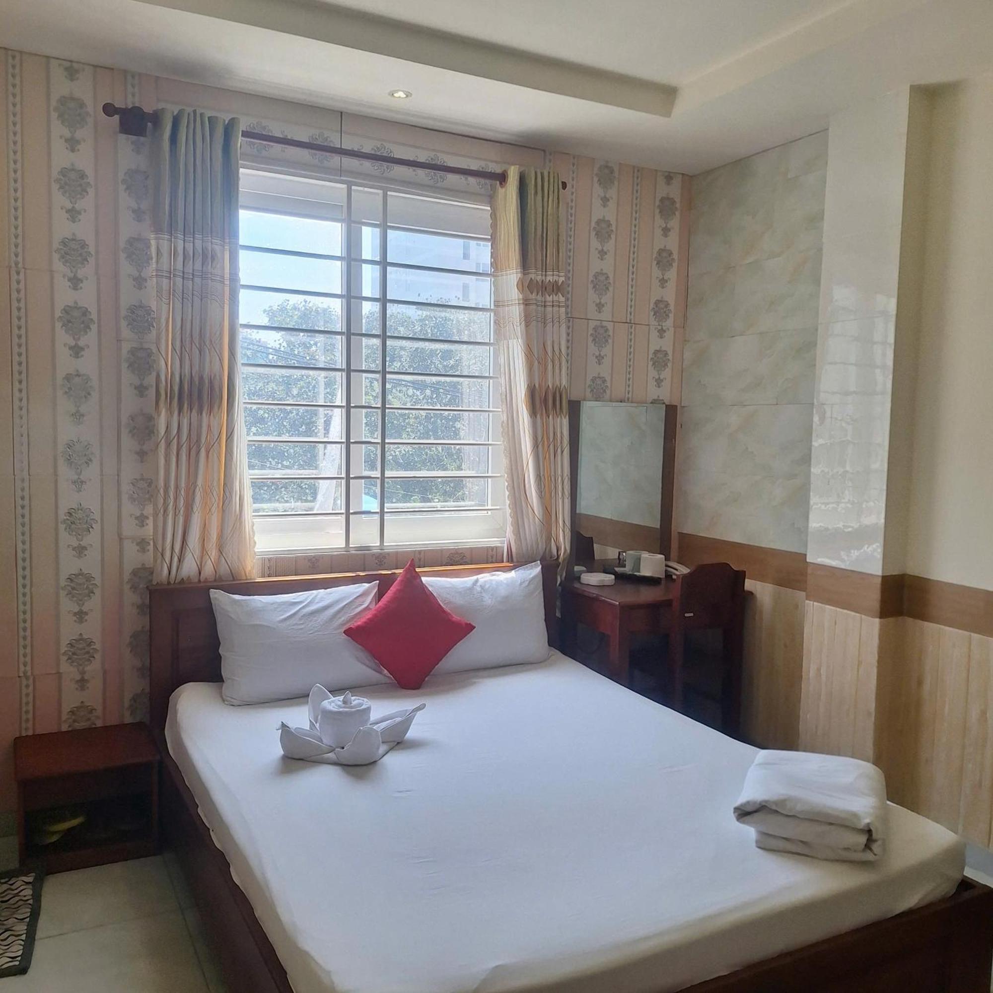 Damry Hotel โฮจิมินห์ซิตี้ ภายนอก รูปภาพ
